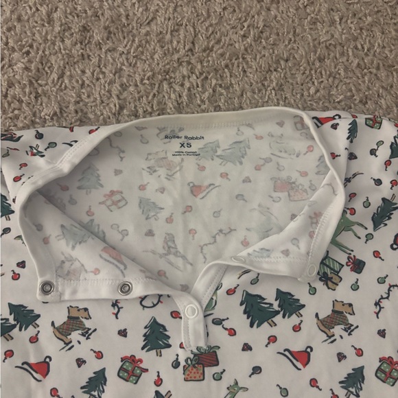 Roller Rabbit Christmas Pajama Set - Picture 5 of 6